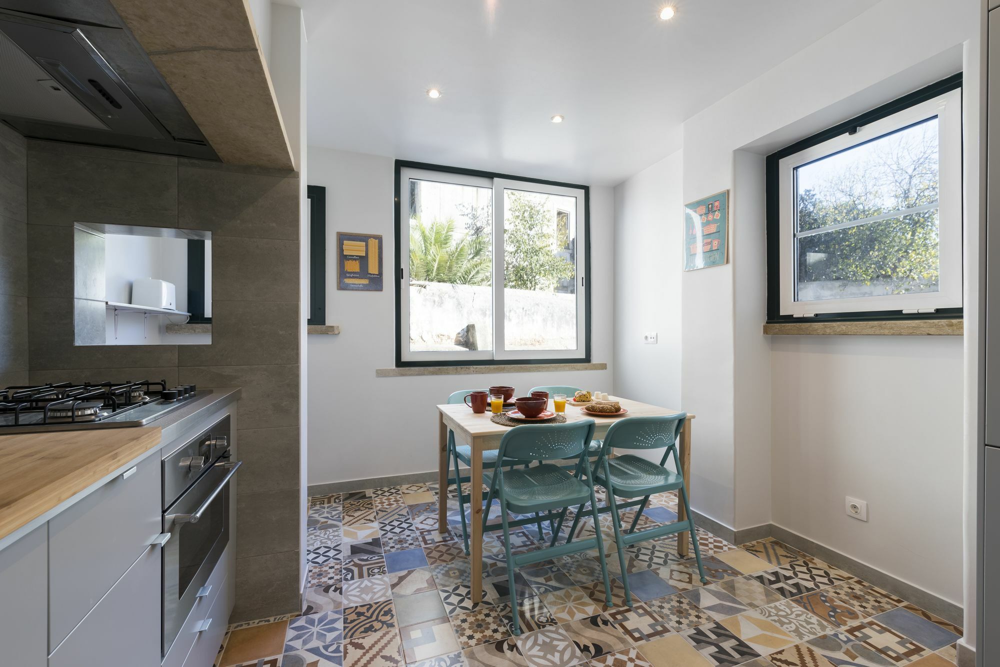 Strategically Located Pleasure Guaranted Apartamento Lisboa